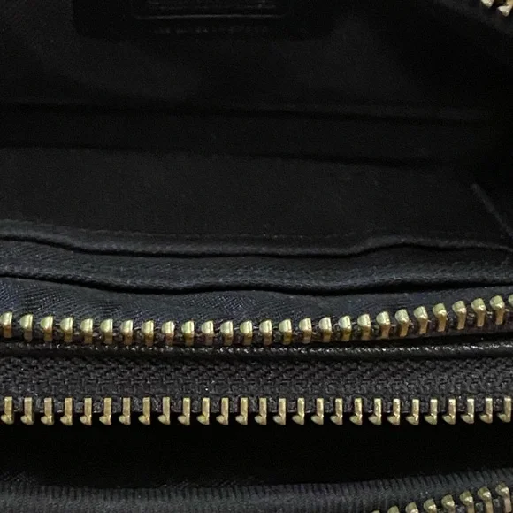 Coach CROSSBODY CLUTCH IN GRAIN LEATHER WITH SOUVENIR EMBROIDERY - Picture 11 of 12